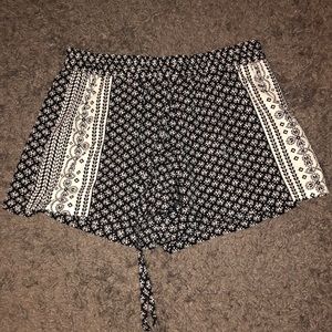 High waisted comfy shorts